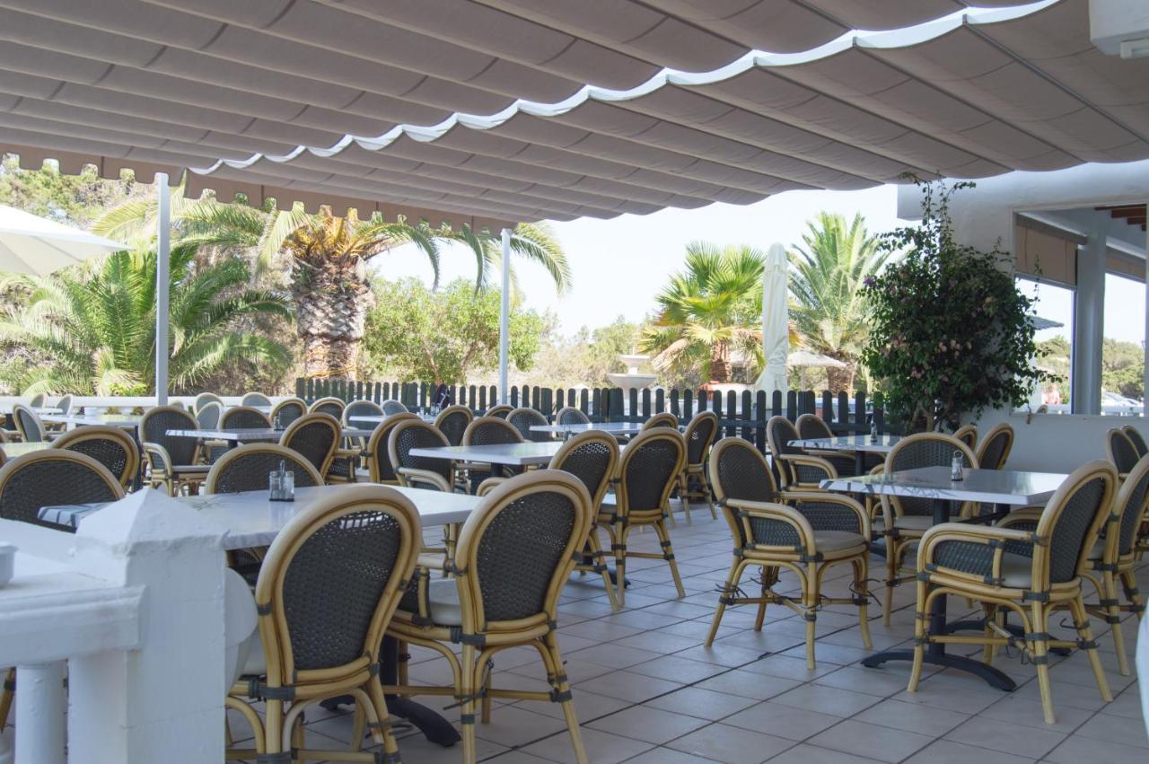 Lago Playa Es Pujols Ristorante foto